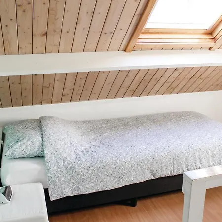 2 Bedroom Pet Friendly Home In Egmond Aan Zee Holiday home *