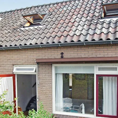 2 Bedroom Pet Friendly Home In Egmond Aan Zee